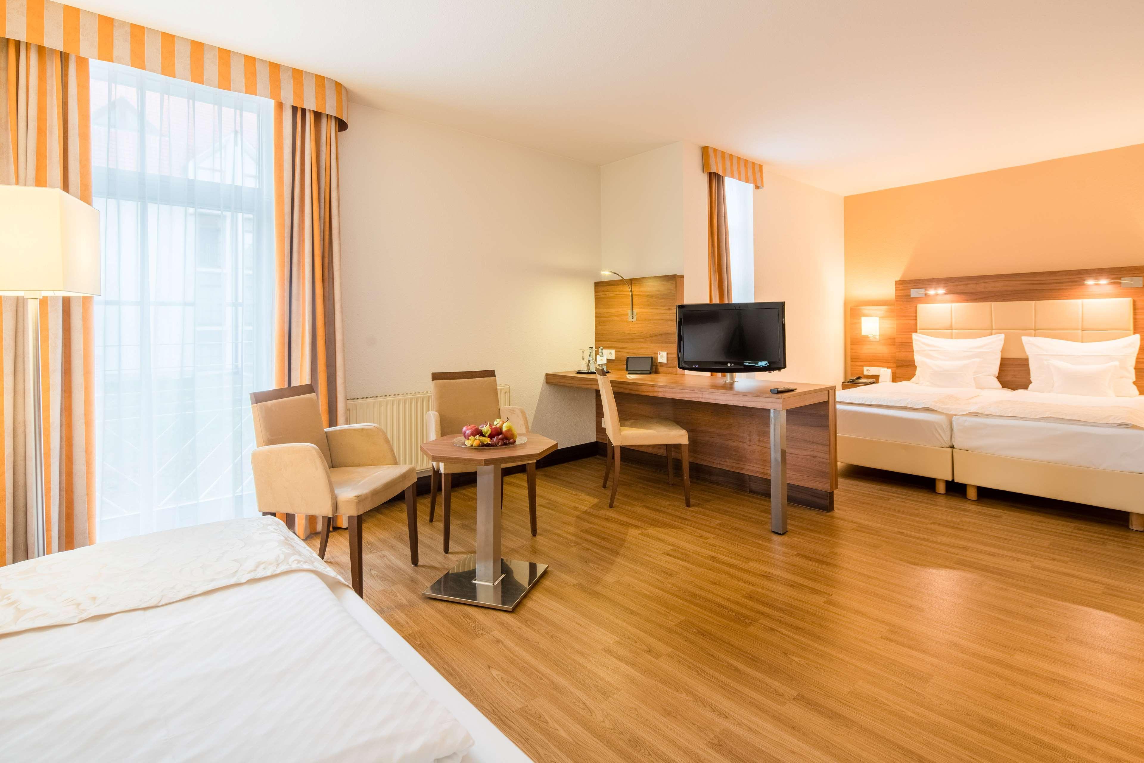 נורטינגן Best Western Plus Hotel Am Schlossberg מראה חיצוני תמונה