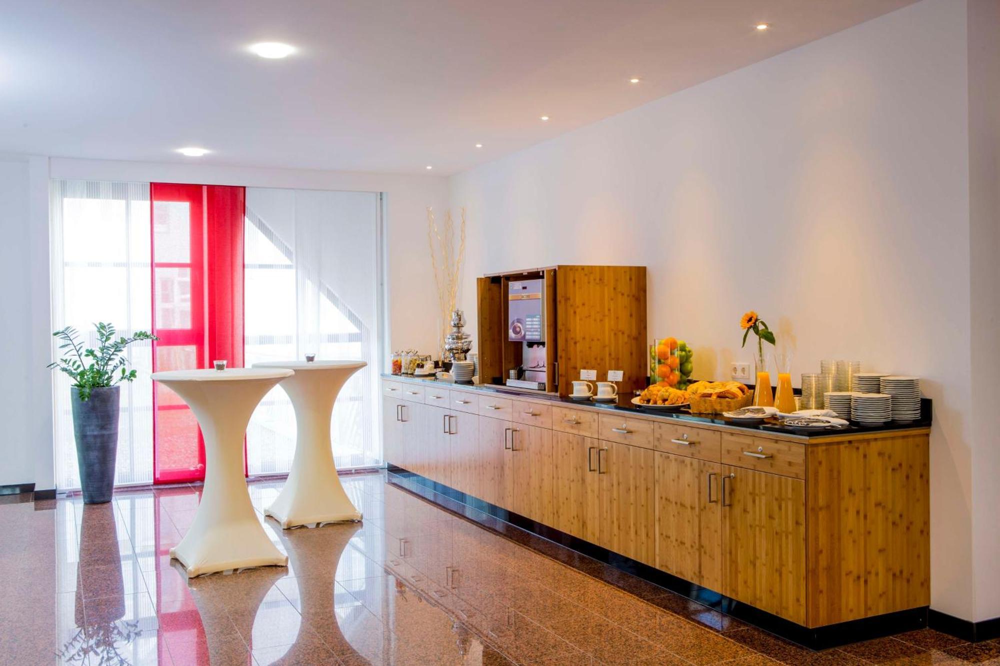 נורטינגן Best Western Plus Hotel Am Schlossberg מראה חיצוני תמונה