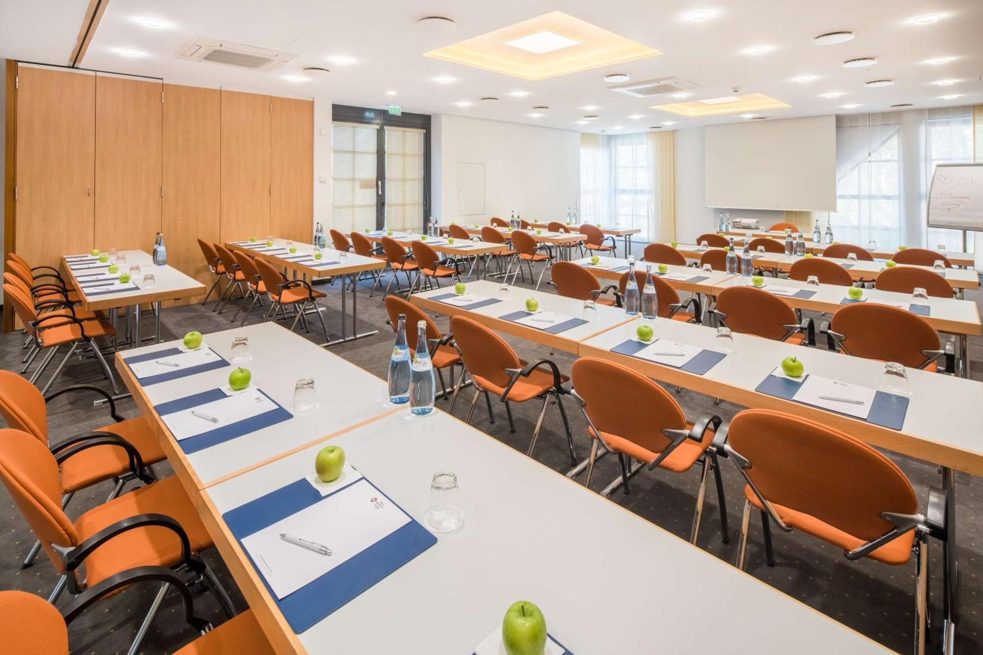 נורטינגן Best Western Plus Hotel Am Schlossberg מראה חיצוני תמונה
